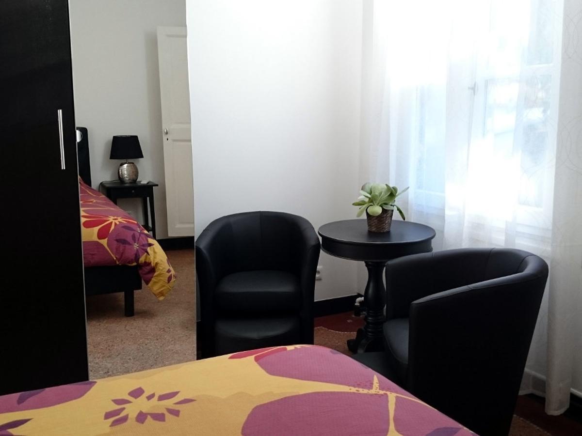 Le Clos Chez Michel Montpellier Bagian luar foto